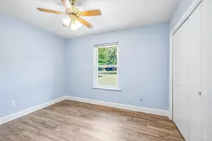 5599 Wesley Dr, Milton, FL 32570 - Photo 10
