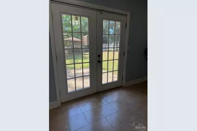 5599 Wesley Dr, Milton, FL 32570 - Photo 8
