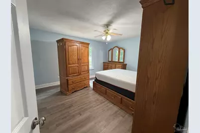 5599 Wesley Dr, Milton, FL 32570 - Photo 28