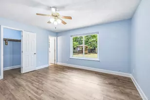 5599 Wesley Dr, Milton, FL 32570 - Photo 4
