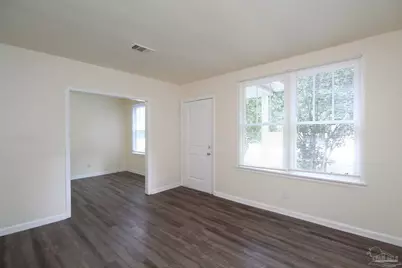 1218 N Kirk St, Pensacola, FL 32505 - Photo 4