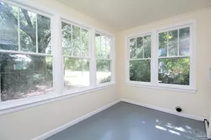 1218 N Kirk St, Pensacola, FL 32505 - Photo 16