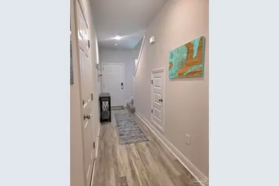 7158 Village Ln, Pensacola, FL 32504 - Photo 2