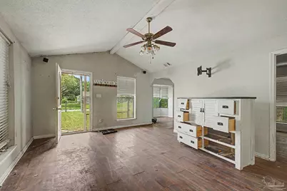 219 Arbor Ave, Pensacola, FL 32534 - Photo 4