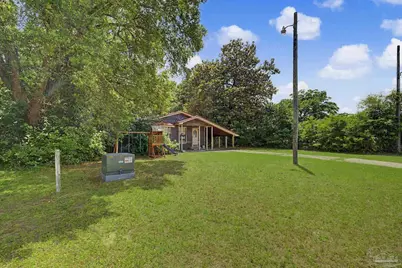 219 Arbor Ave, Pensacola, FL 32534 - Photo 2
