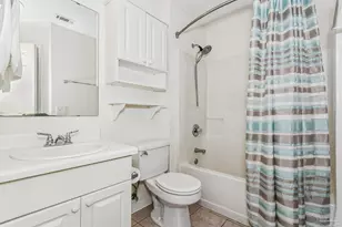 1878 Vineyard St, Navarre, FL 32566 - Photo 14