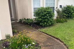 8958 Ellen Ct, Navarre, FL 32566 - Photo 2