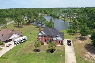 7432 San Ramon Dr, Milton, FL 32583 - Photo 10