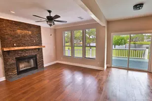7432 San Ramon Dr, Milton, FL 32583 - Photo 12