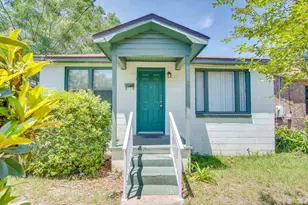 1016 W Maxwell St, Pensacola, FL 32501 - Photo 1