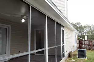 2025 Cambridge Cir, Pensacola, FL 32514 - Photo 10