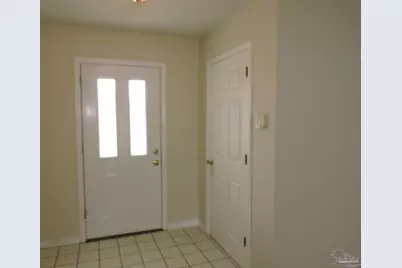 2052 Southwind Cir, Pensacola, FL 32506 - Photo 2
