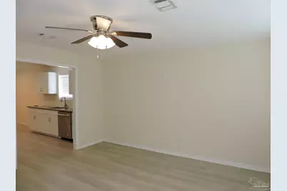 1000 Polk Ave, Pensacola, FL 32507 - Photo 4