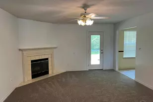 2782 Augustus Rd, Navarre, FL 32566 - Photo 4