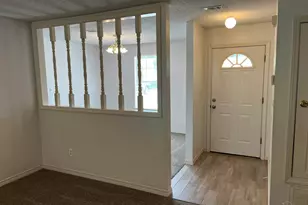 2782 Augustus Rd, Navarre, FL 32566 - Photo 6