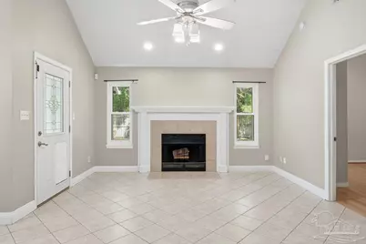2189 Bellmeade Cir, Navarre, FL 32566 - Photo 4