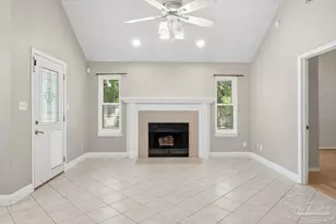 2189 Bellmeade Cir, Navarre, FL 32566 - Photo 4