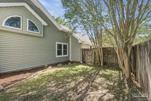 2189 Bellmeade Cir, Navarre, FL 32566 - Photo 34