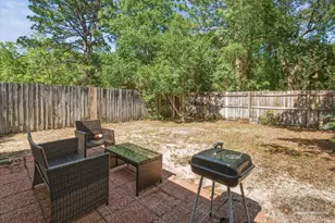 2189 Bellmeade Cir, Navarre, FL 32566 - Photo 36