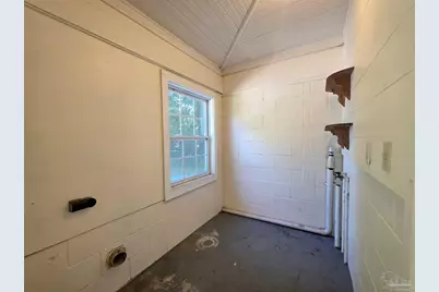 5404 Blue Angel Pkwy, Pensacola, FL 32526 - Photo 26