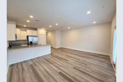 9499 Nature Creek Cir, Pensacola, FL 32526 - Photo 8