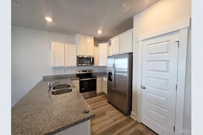 9499 Nature Creek Cir, Pensacola, FL 32526 - Photo 4