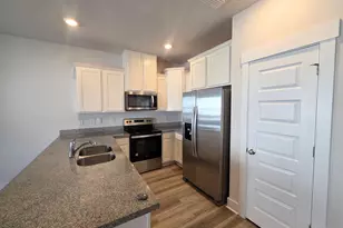 9499 Nature Crk Cir, Pensacola, FL 32526 - Photo 4