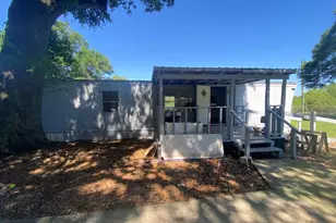 3914 W Mallory St, Pensacola, FL 32505 - Photo 1