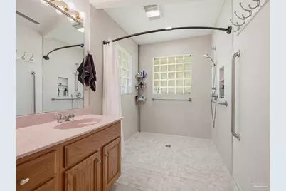 711 Bison St, Pensacola, FL 32514 - Photo 16
