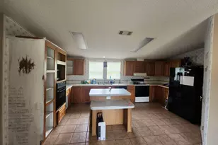 4051 Lambert Bridge Rd, McDavid, FL 32568 - Photo 8