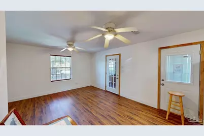207 Donald Dr, Pensacola, FL 32507 - Photo 14