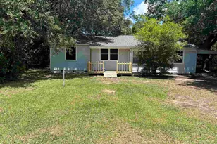 210 Milton Rd, Pensacola, FL 32507 - Photo 1