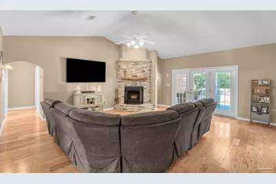 4214 N Cambridge Way, Pace, FL 32571 - Photo 16