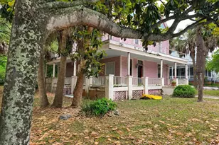 60 W Gadsden St, Pensacola, FL 32501 - Photo 2