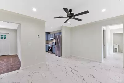 3710 N Blue Angel Pkwy, Pensacola, FL 32526 - Photo 10