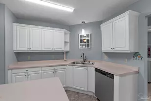 2317 Mary Anne Cir, Navarre, FL 32566 - Photo 12