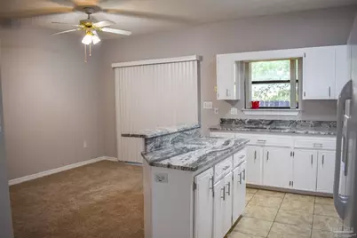 1133 Bloodworth Ln, Pensacola, FL 32504 - Photo 10