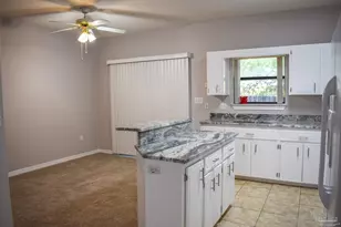 1133 Bloodworth Ln, Pensacola, FL 32504 - Photo 10