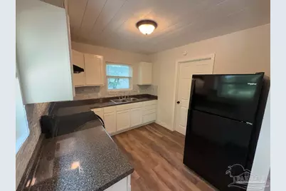 4531 Versailles Dr, Pensacola, FL 32505 - Photo 12