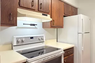 911 Brookside Ct, Pensacola, FL 32503 - Photo 6