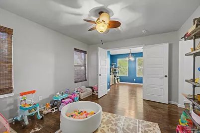 2841 Winners Cir Dr, Navarre, FL 32566 - Photo 14