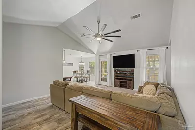 2841 Winners Cir Dr, Navarre, FL 32566 - Photo 18