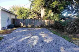 1215 N C St, Pensacola, FL 32501 - Photo 40