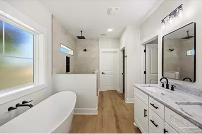 306 W Winthrop Ave, Pensacola, FL 32507 - Photo 14