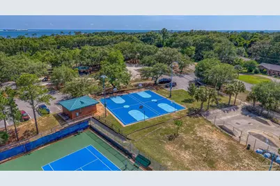204 Nandina Rd, Gulf Breeze, FL 32561 - Photo 64