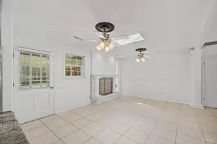 204 Nandina Rd, Gulf Breeze, FL 32561 - Photo 20