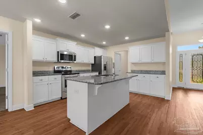 6041 Makenna Dr, Pensacola, FL 32526 - Photo 10
