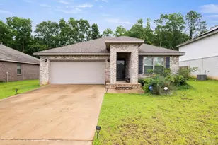 6328 Burrow Ln, Pensacola, FL 32526 - Photo 2