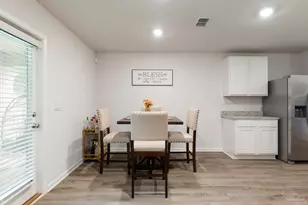 6328 Burrow Ln, Pensacola, FL 32526 - Photo 10