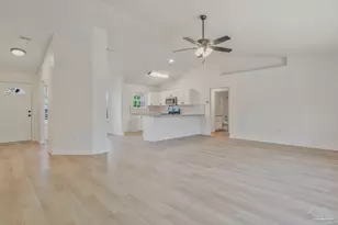 4898 Spencer Oaks Blvd, Pace, FL 32571 - Photo 4